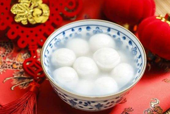 除了元宵，怎么能少了這烤魚呢？