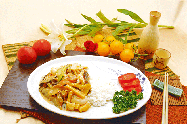 是“誰”動了街邊的蓋澆飯？